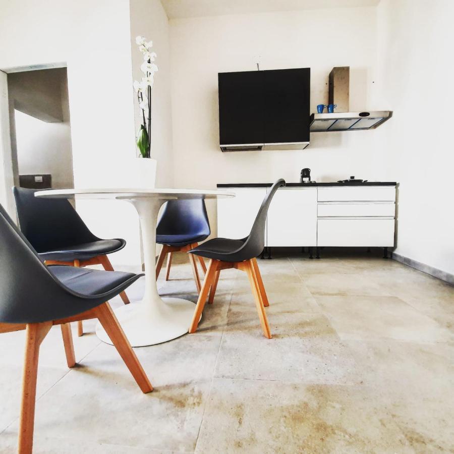 Palazzo Cacace Apartment Monopoli Ngoại thất bức ảnh